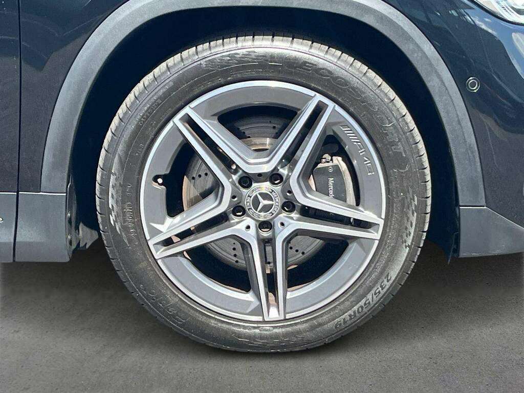 Mercedes-Benz GLA Class Gla 250 Amg Line Premium Black #6
