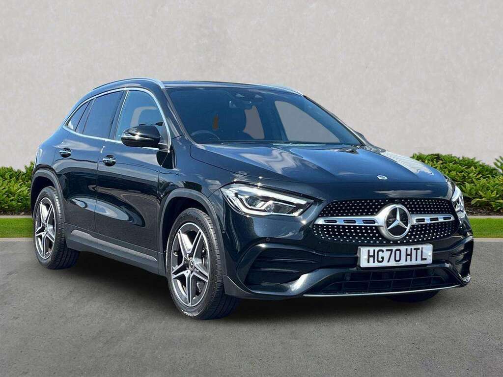 Mercedes-Benz GLA Class Gla 250 Amg Line Premium Black