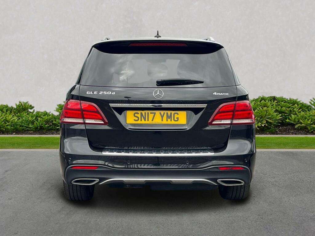 Mercedes-Benz GLE Class Gle 250D 4Matic Amg Line Premium 9G-tronic SN17YMG Black #4