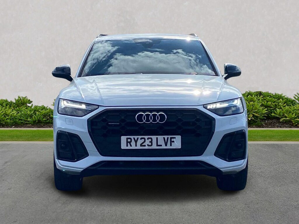 Audi Q5 2.0 Tdi 40 Edition 1 Suv S Tronic Quatt RY23LVF White #4