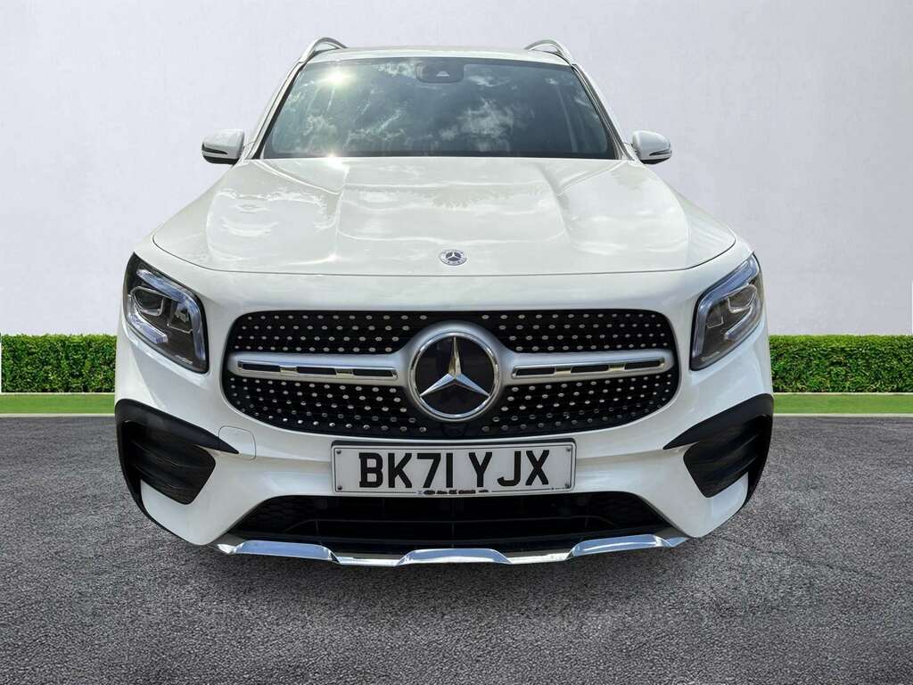 Mercedes-Benz GLB Class Glb 200 Amg Line 7G-tronic White #5