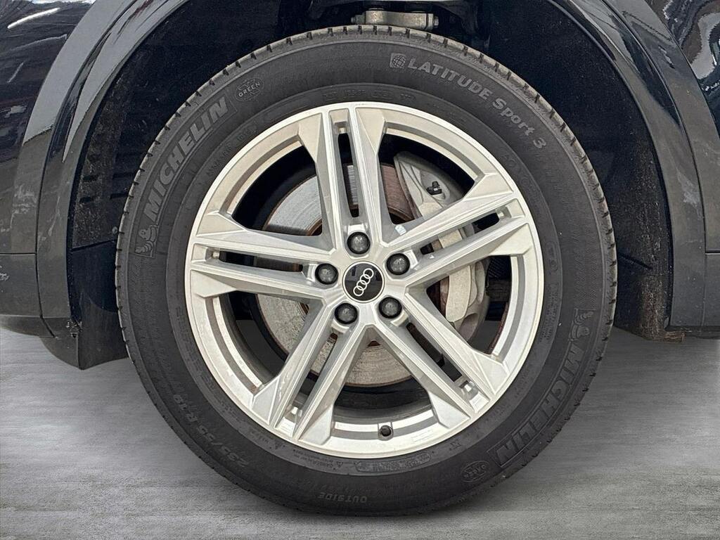 Audi Q5 2.0 Tfsie 50 S Line Suv Plug-in Hybrid RF72HKX Black #6