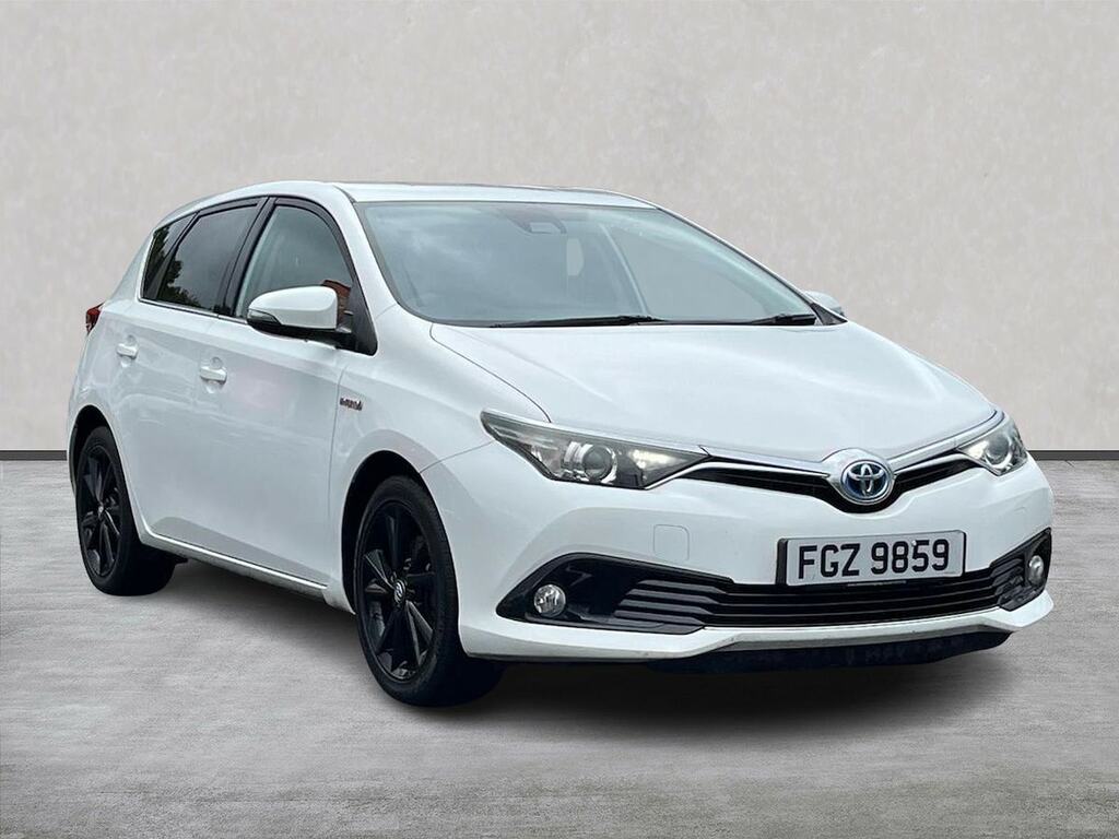 Toyota Auris 1.8 Vvt-h Design Hatchback Hybrid Cvt E FGZ9859 White