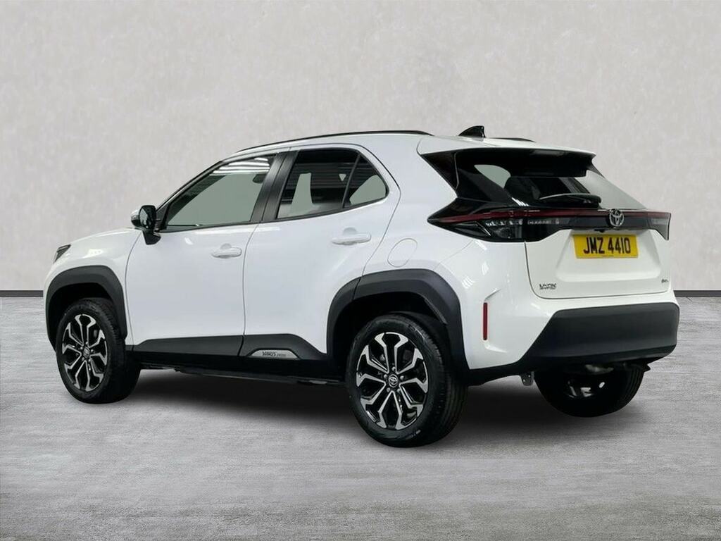 Toyota Yaris Cross 1.5 Vvt-h Design Suv Hybrid E-cvt Euro White #2