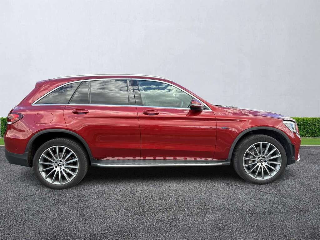 Mercedes-Benz GLC Class Glc 300De 4Matic Amg Line Premium 9G-tronic Red #3