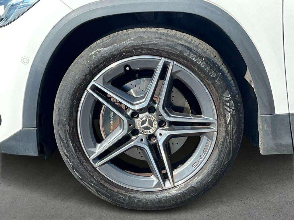 Mercedes-Benz GLA Class Gla 200 Amg Line Executive White #6