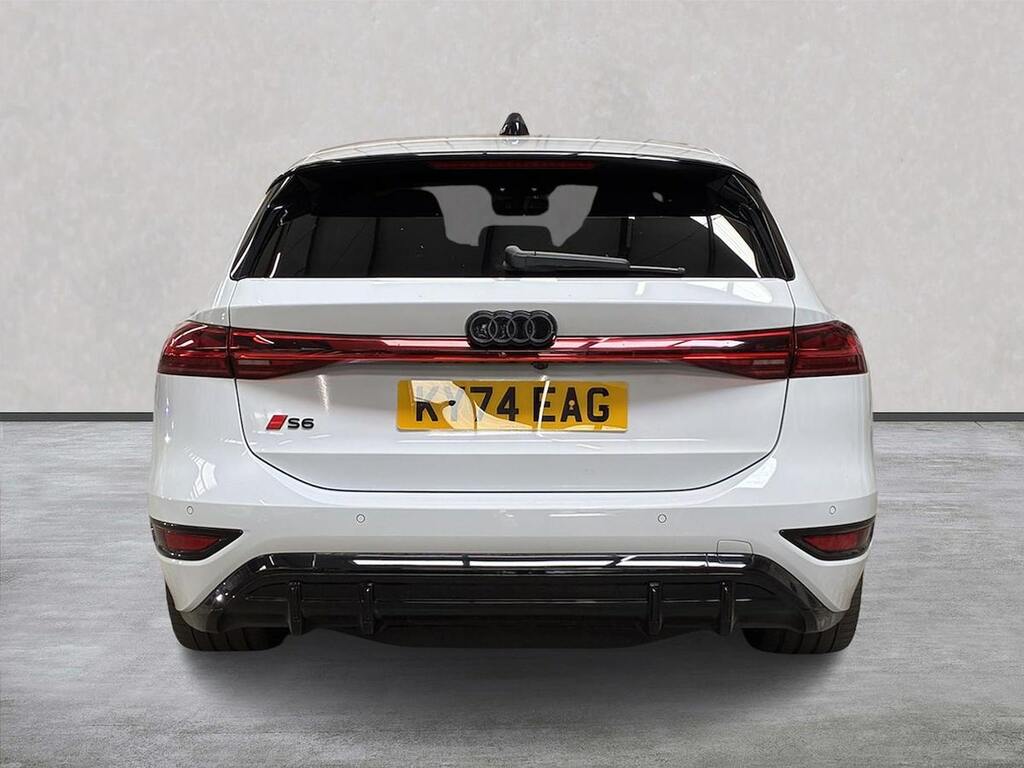Audi A6 E-tron Avant 100Kwh Launch Edition Estate Qua White #4