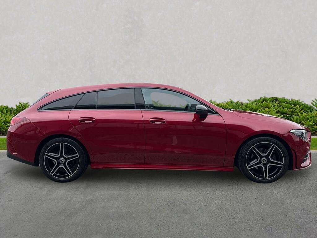 Mercedes-Benz CLA Class Cla 180 Amg Line Executive Tip Red #3