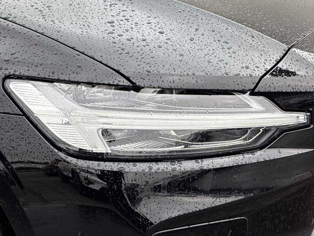 Volvo V60 2.0 B4p Plus Dark 7 Speed Black #4
