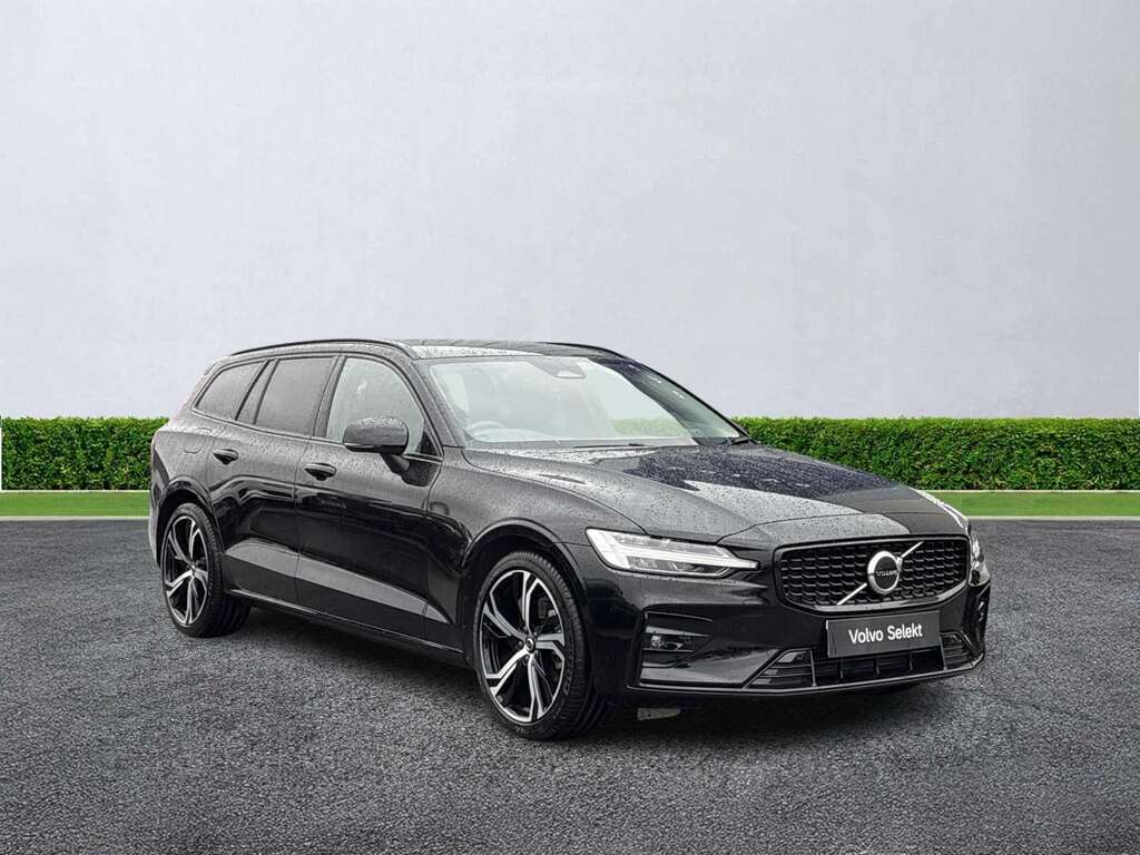 Volvo V60 2.0 B4p Plus Dark 7 Speed Black