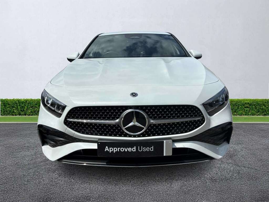 Mercedes-Benz A Class A200 Amg Line Executive DX24OVA White #5