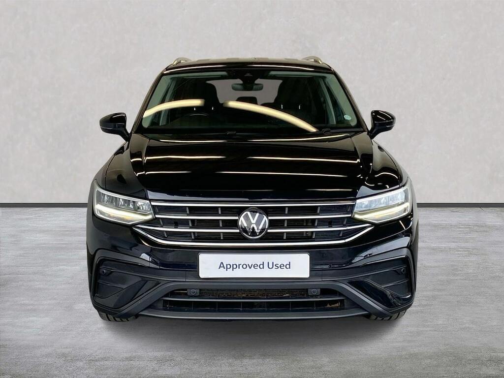 Volkswagen Tiguan Allspace 1.5 Tsi Life Suv Dsg Euro 6 Ss 150 BT72EFX Black #5