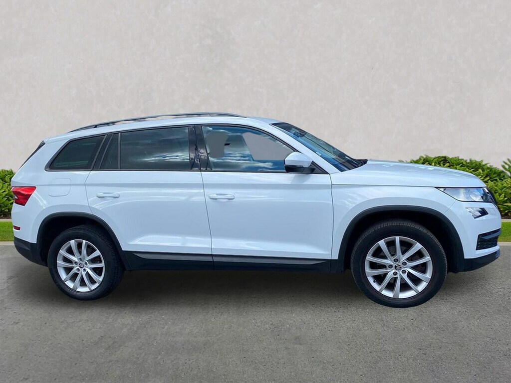 Skoda Kodiaq 2.0 Tdi Se Suv 4Wd Euro 6 Ss White #3