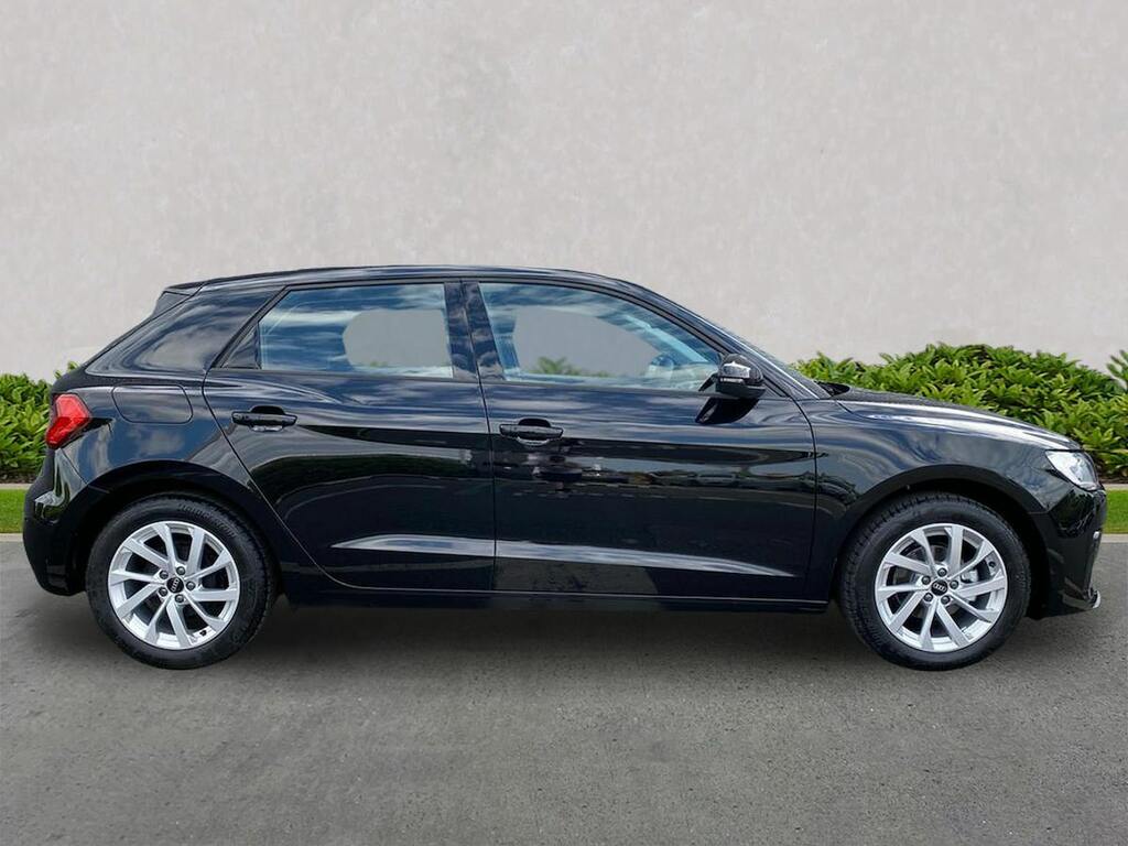 Audi A1 1.0 Tfsi 25 Sport Sportback Euro RK26CUA Black #3
