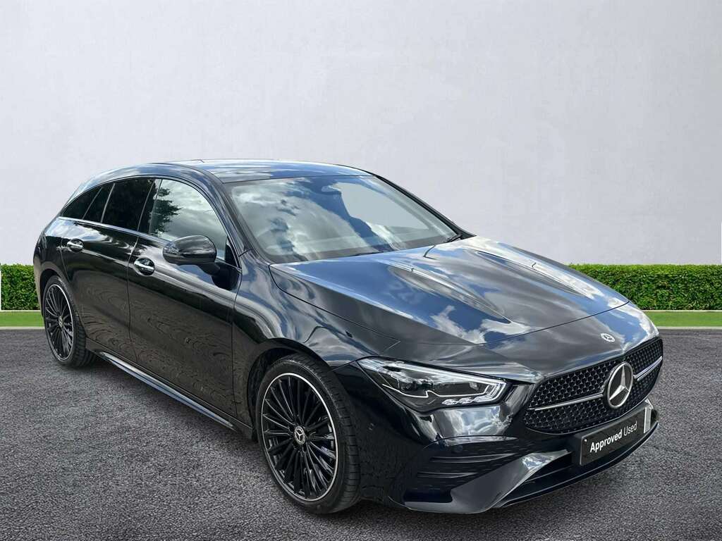 Mercedes-Benz CLA Class Cla 220D Amg Line Premium Plus Tip Black