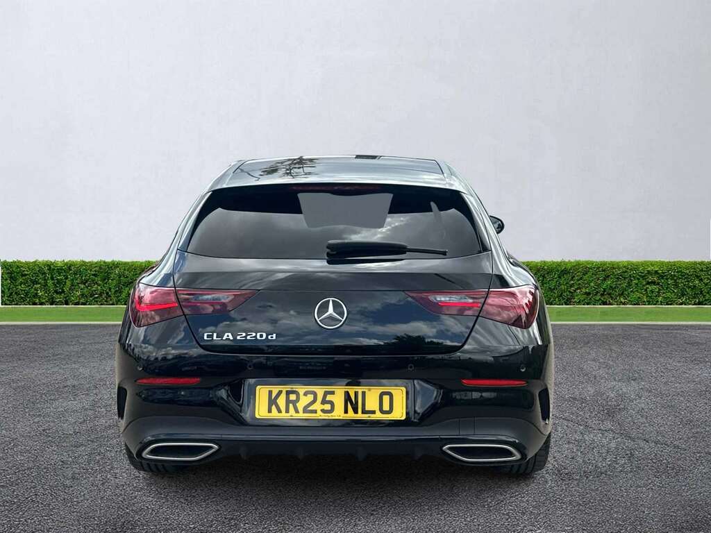 Mercedes-Benz CLA Class Cla 220D Amg Line Premium Plus Tip Black #4