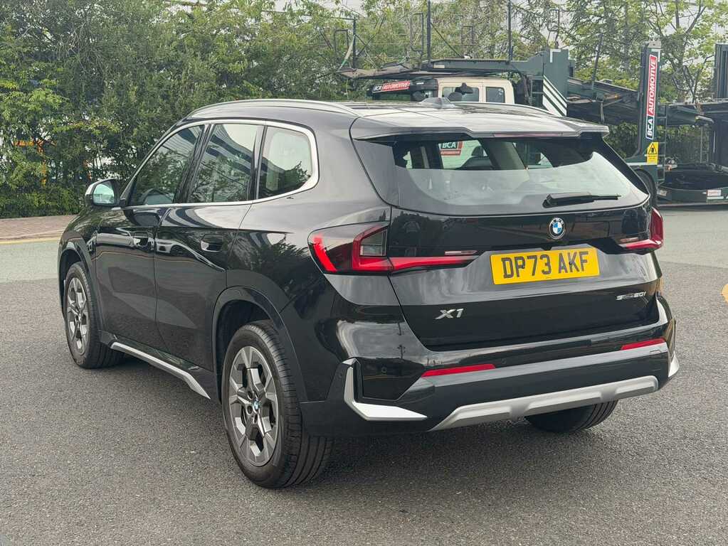 BMW X1 Sdrive 20I Mht Xline Step Black #5