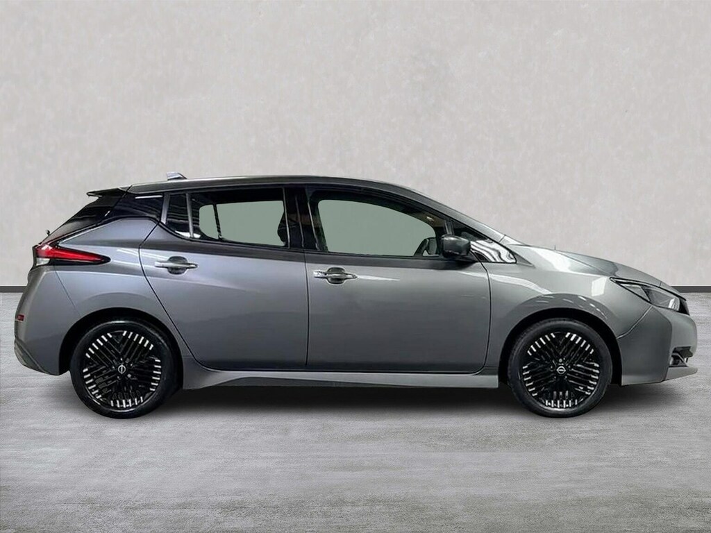 Nissan Leaf 39Kwh N-connecta Hatchback 150 DS72KYP Grey #3