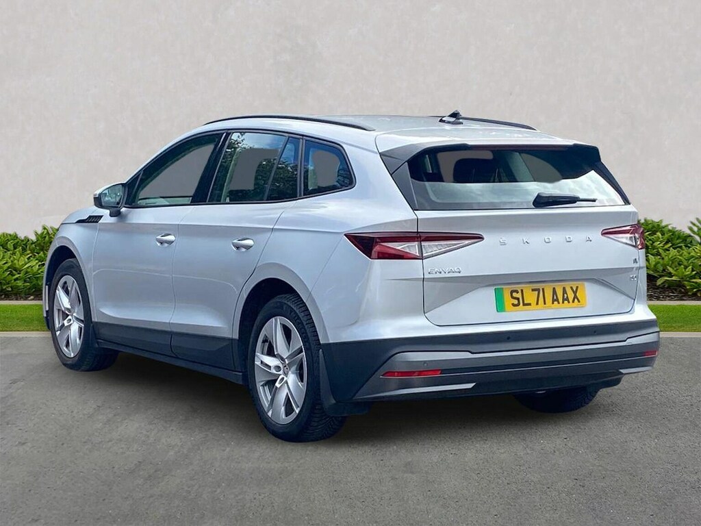 Skoda ENYAQ Iv 62Kwh 60 Suv 179 Ps Silver #2