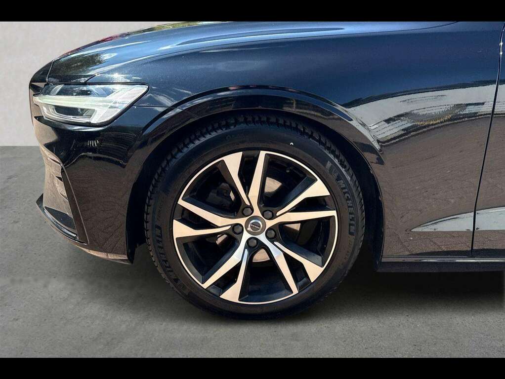 Volvo V60 2.0 B4p R Design Black #6