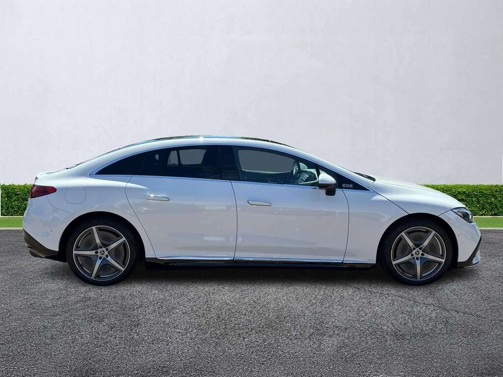 Mercedes-Benz EQE Eqe 300 180Kw Amg Line Premium 89Kwh White #3