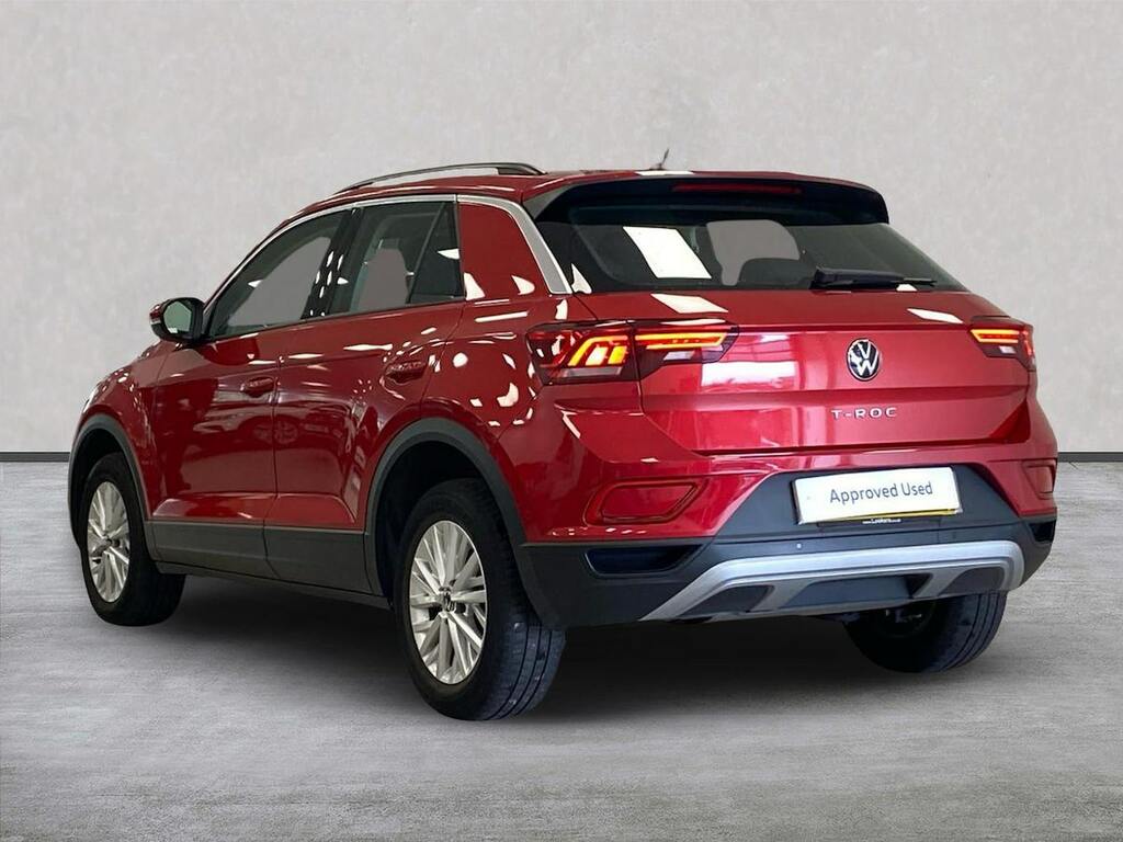 Volkswagen T-Roc 1.5 Tsi Life Suv Dsg Euro 6 Ss 150 NC73XWT Red #2