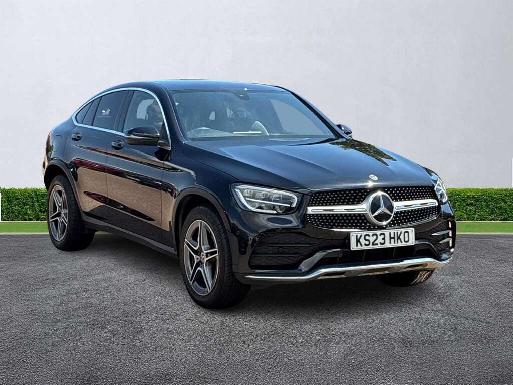Mercedes-Benz GLC Class Glc 300 4Matic Amg Line 9G-tronic Black