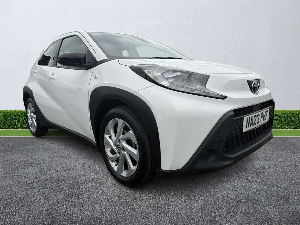 Toyota Aygo X 1.0 Vvt-i Pure NA23PHF White