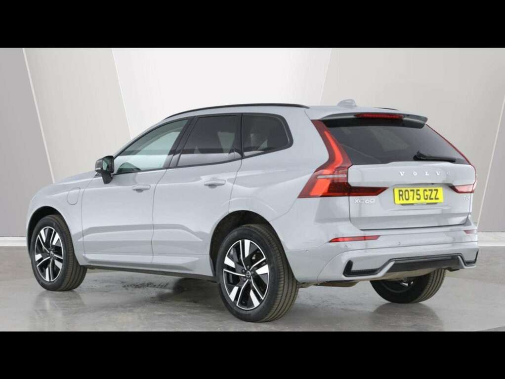 Volvo XC60 2.0 T6 350 Phev Plus Dark Awd Geartronic Grey #2