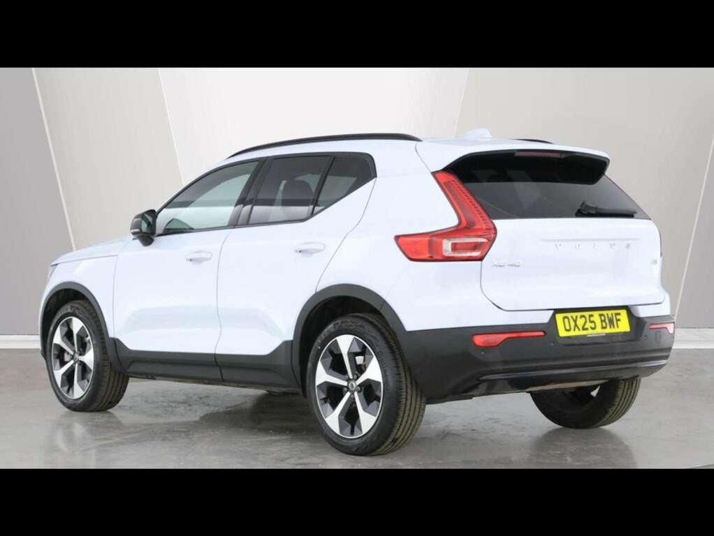Volvo XC40 2.0 B3p Plus Dark OX25BWF Blue #2