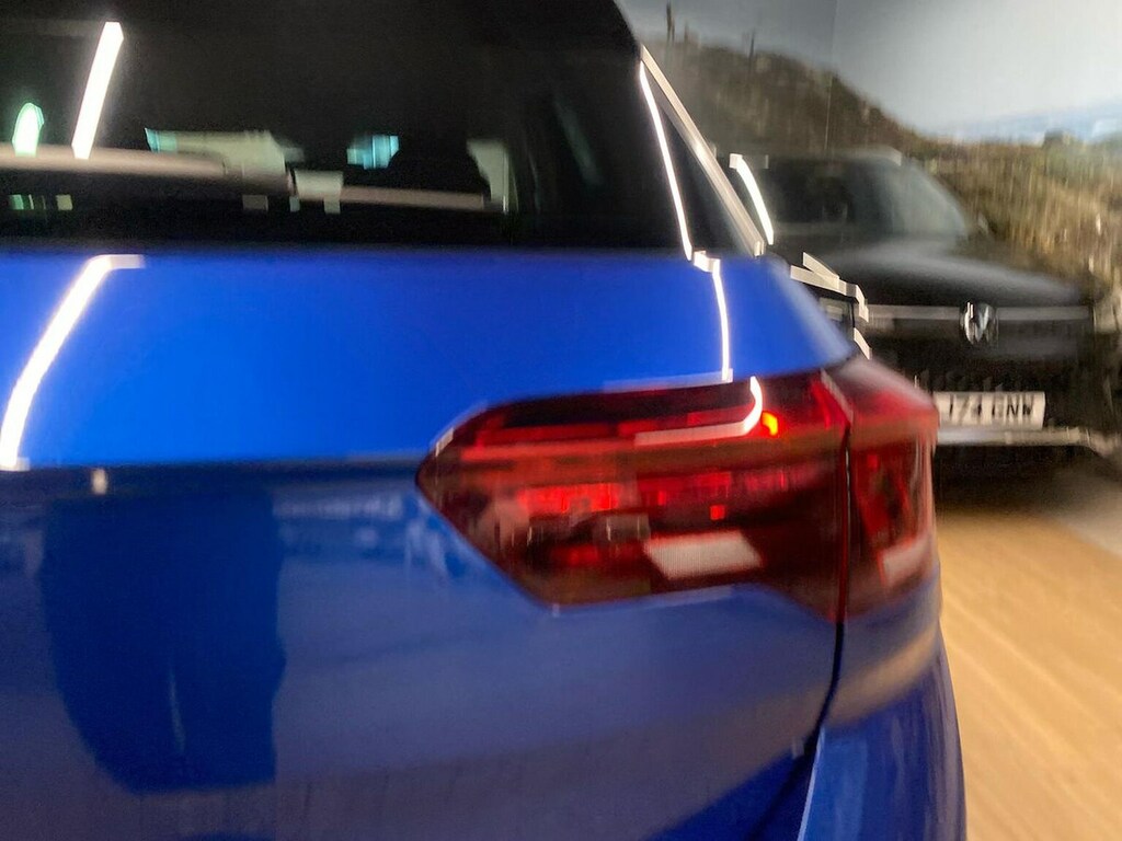 Volkswagen T-Roc R-line Silver #32