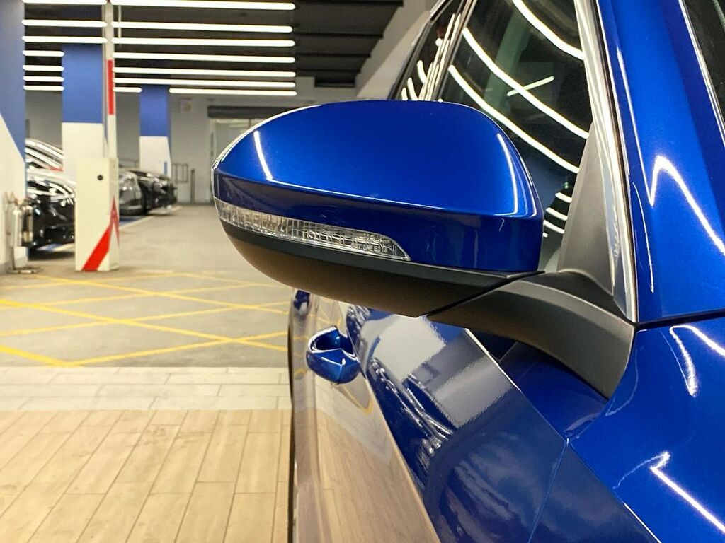 Volkswagen T-Roc R-line Silver #33