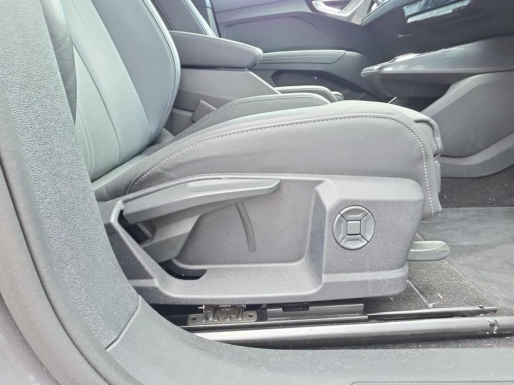 Audi Q4 E Tron Q4 Sportback Sport 40 E-tron 150,00 Kw Grey #30