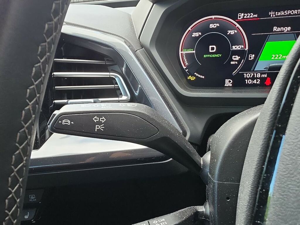 Audi Q4 E Tron Q4 Sportback Sport 40 E-tron 150,00 Kw Grey #29