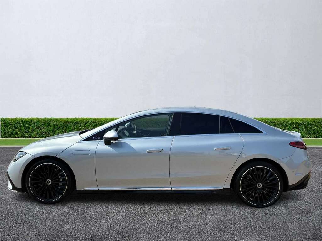 Mercedes-Benz EQE Amg Line Night Edition White #19