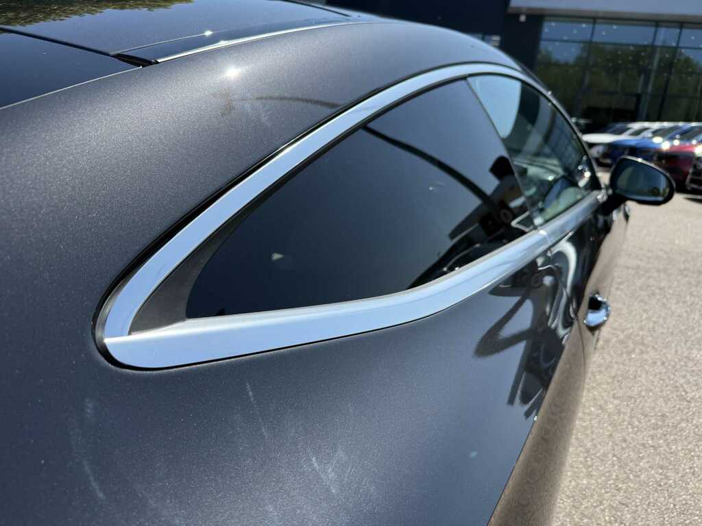 Mercedes-Benz CLE Class Cle 300 E With Eq Hybrid Technology Rhd Blue #17