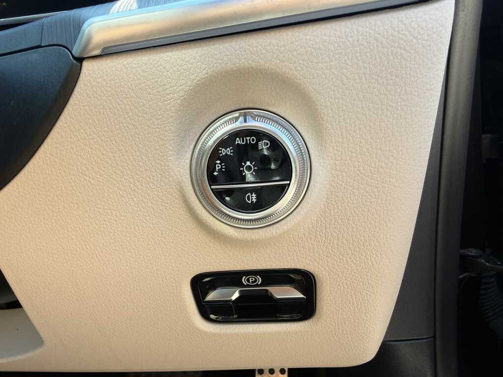Mercedes-Benz CLE Class Cle 300 E With Eq Hybrid Technology Rhd Blue #28