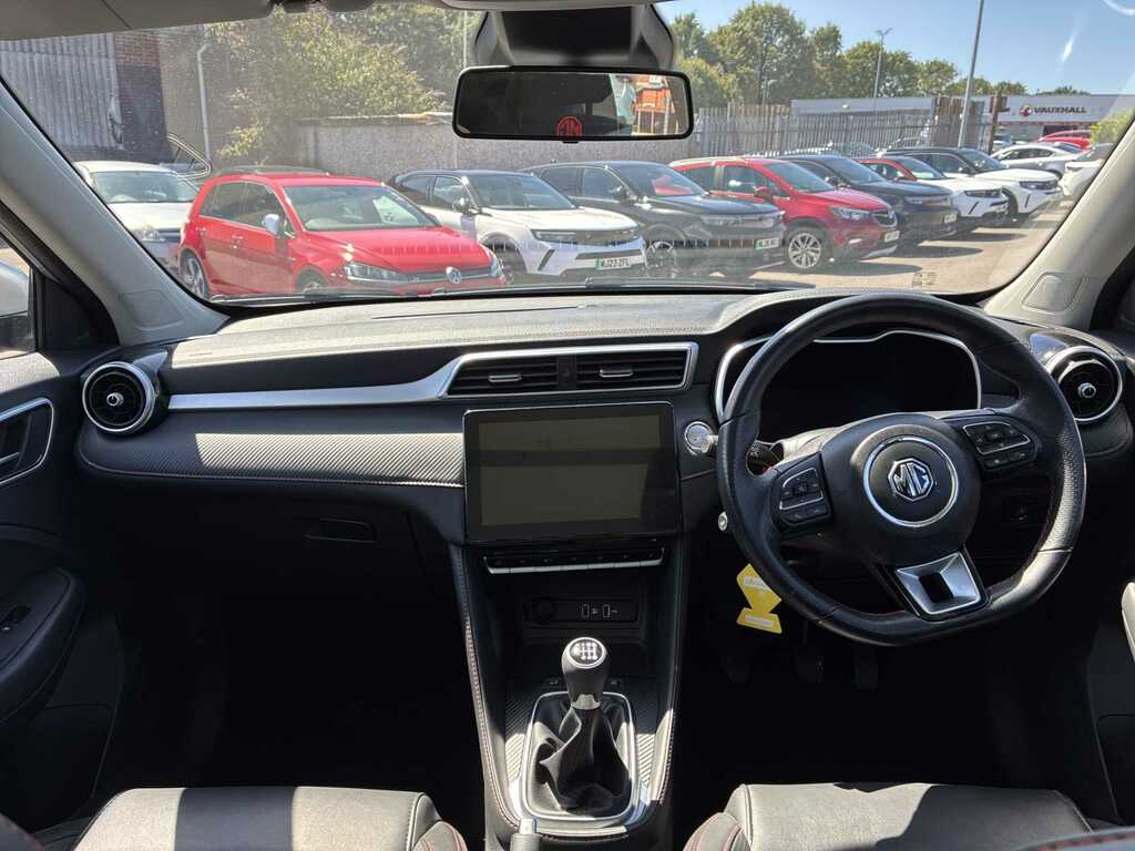 MG ZS 130Kw Trophy Connect Ev 51Kwh Red #7
