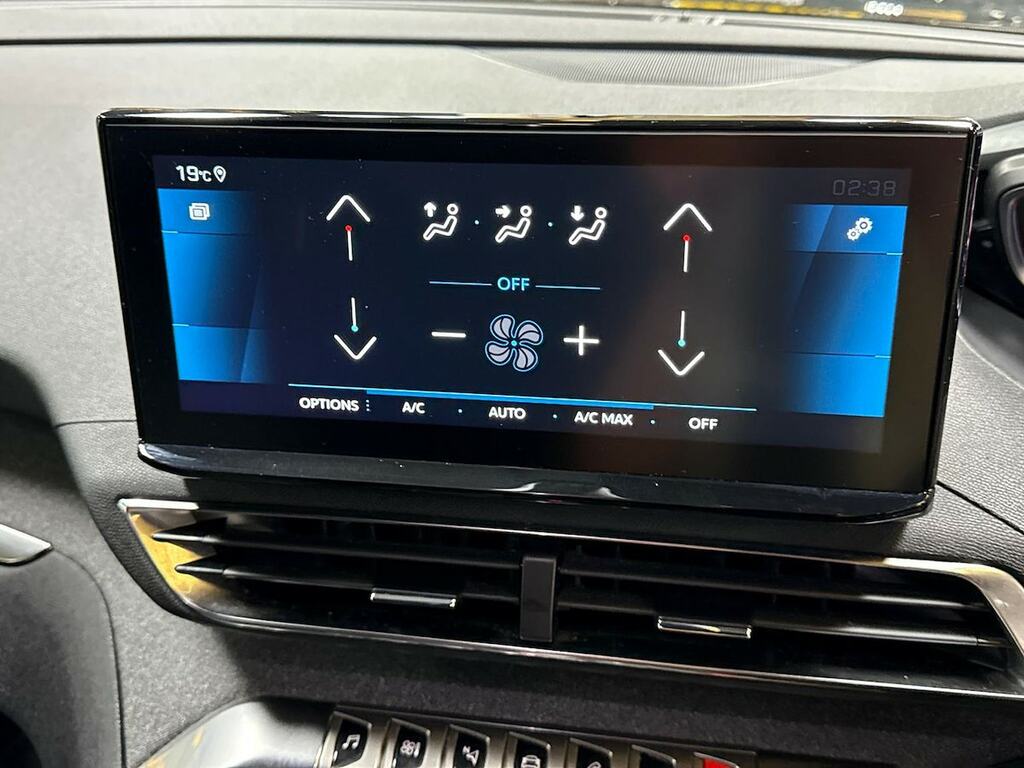 Peugeot 3008 1.2 Puretech Active Premium Blue #12