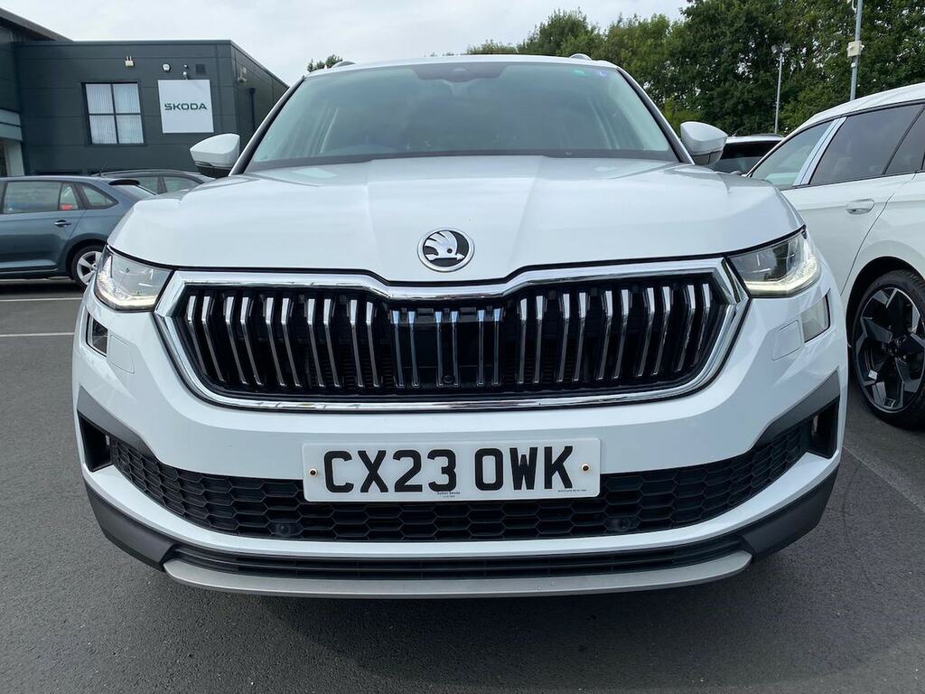Skoda Kodiaq 1.5 Tsi Act Se L Executive Suv Dsg Euro CX23OWK White #4