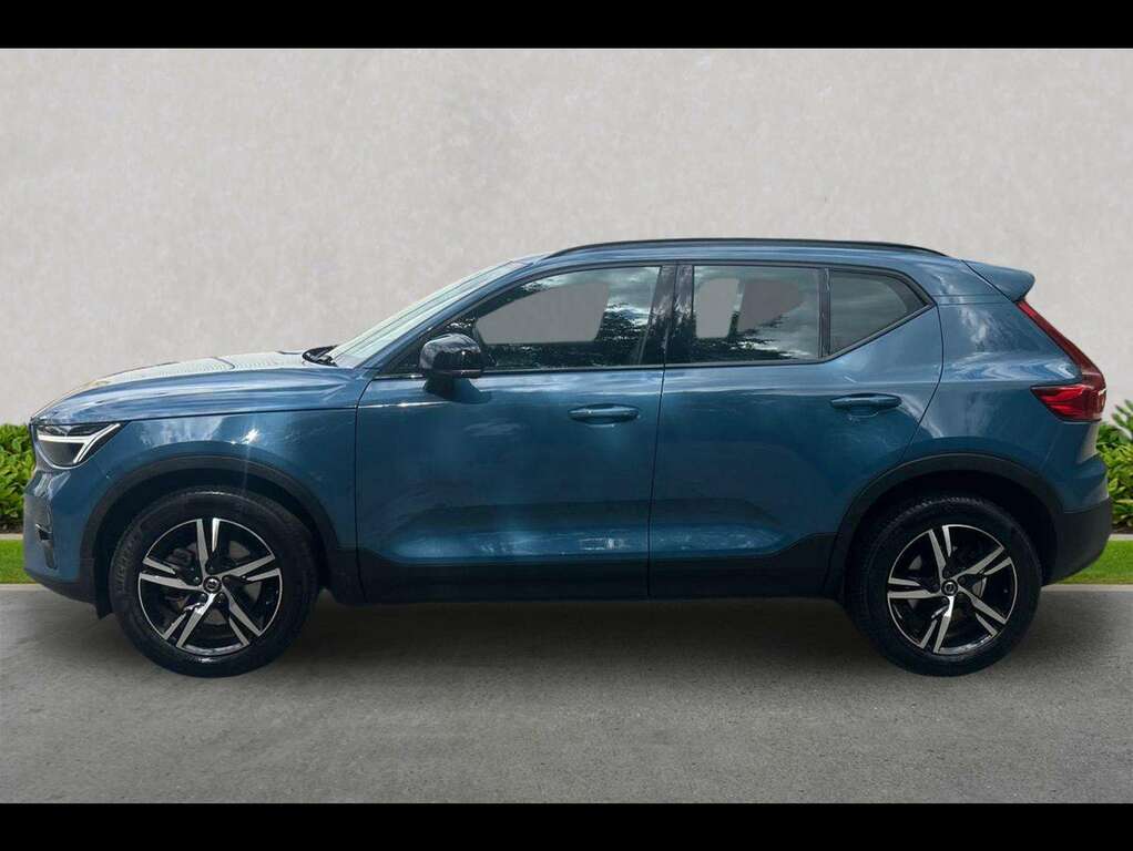 Volvo XC40 R-design Pro, B4 Mild Hybrid White #19