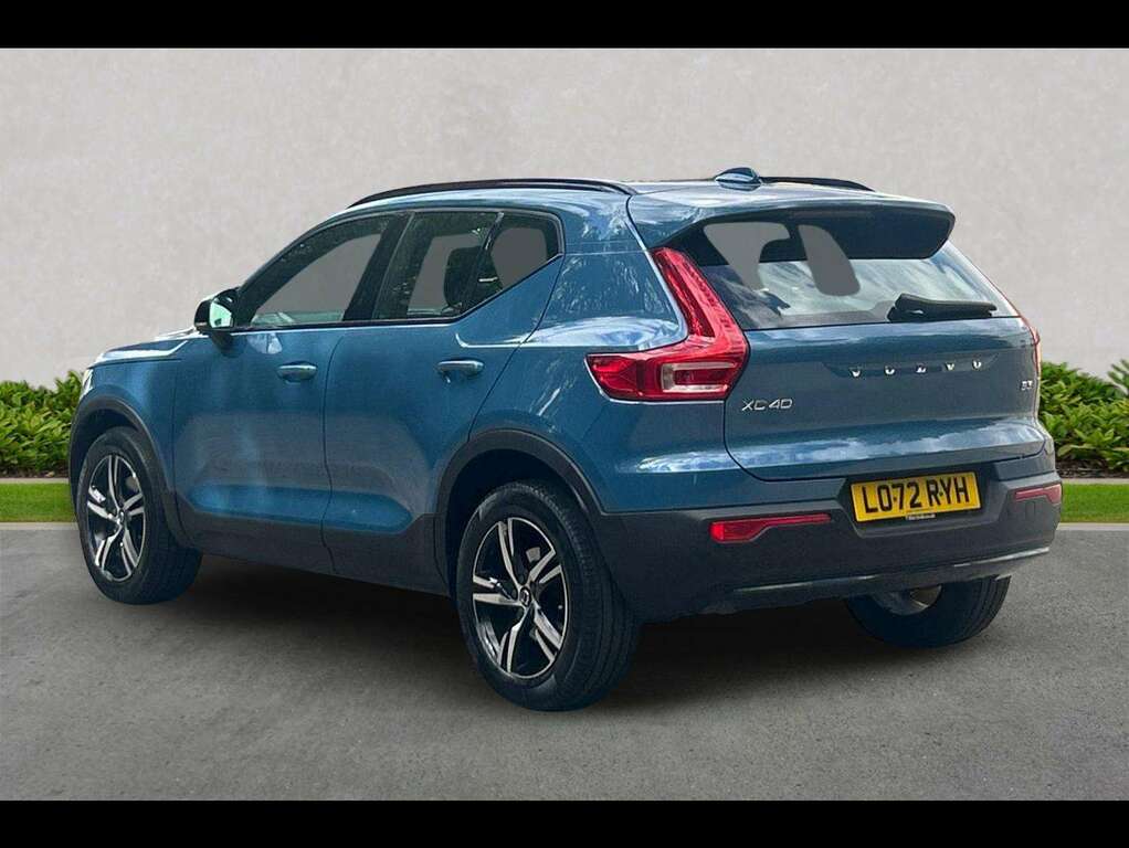 Volvo XC40 R-design Pro, B4 Mild Hybrid White #2