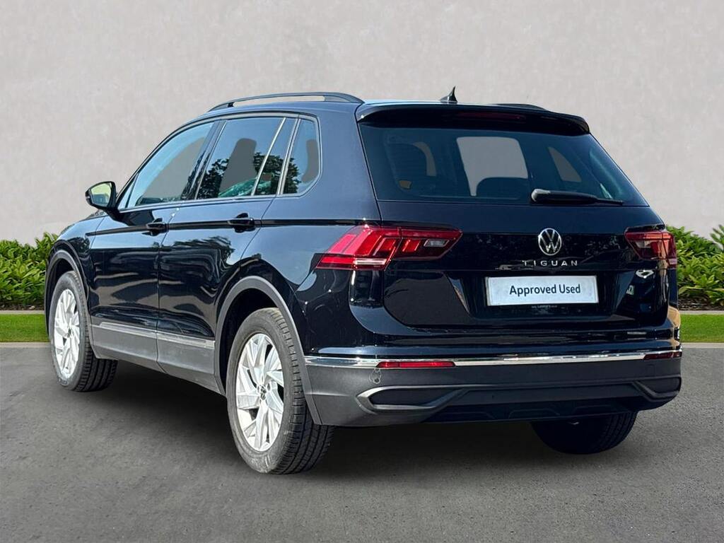 Volkswagen Tiguan 1.5 Tsi Life Suv Dsg Euro 6 Ss 150 LA22HKG Black #2