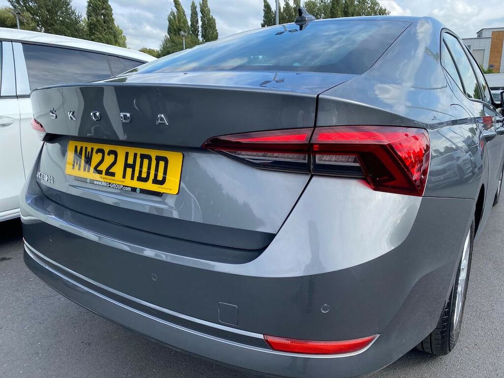 Skoda Octavia 2.0 Tdi 200 Vrs Dsg Silver #36
