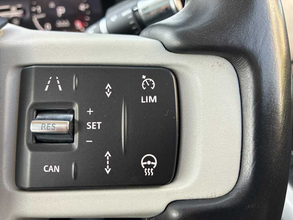 Land Rover Defender 110 3.0 D250 X-dynamic Se 110 Silver #35