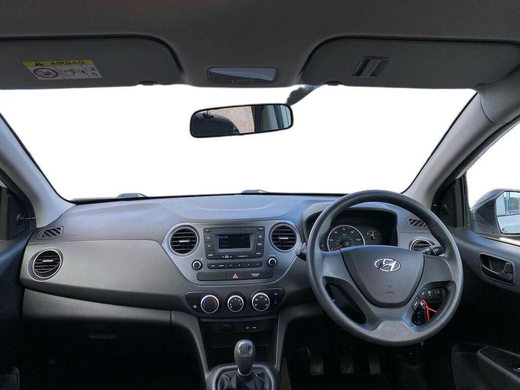 Hyundai I10 1.2 Premium Se White #8