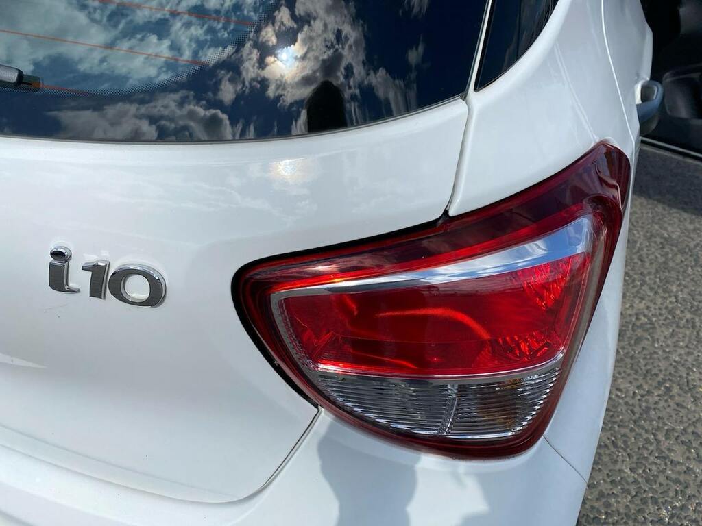 Hyundai I10 1.2 Premium Se White #28
