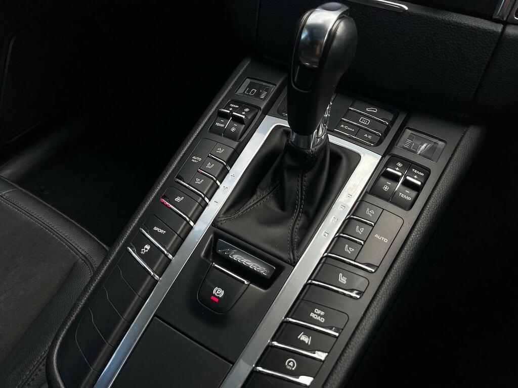 Porsche Macan 2.0T Pdk 4Wd Euro 6 Ss Grey #24