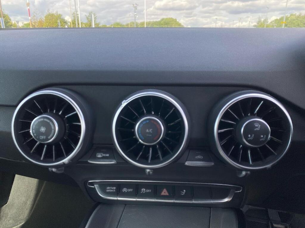 Audi TT 2.0T Fsi Quattro Black Edition S Tronic Grey #12