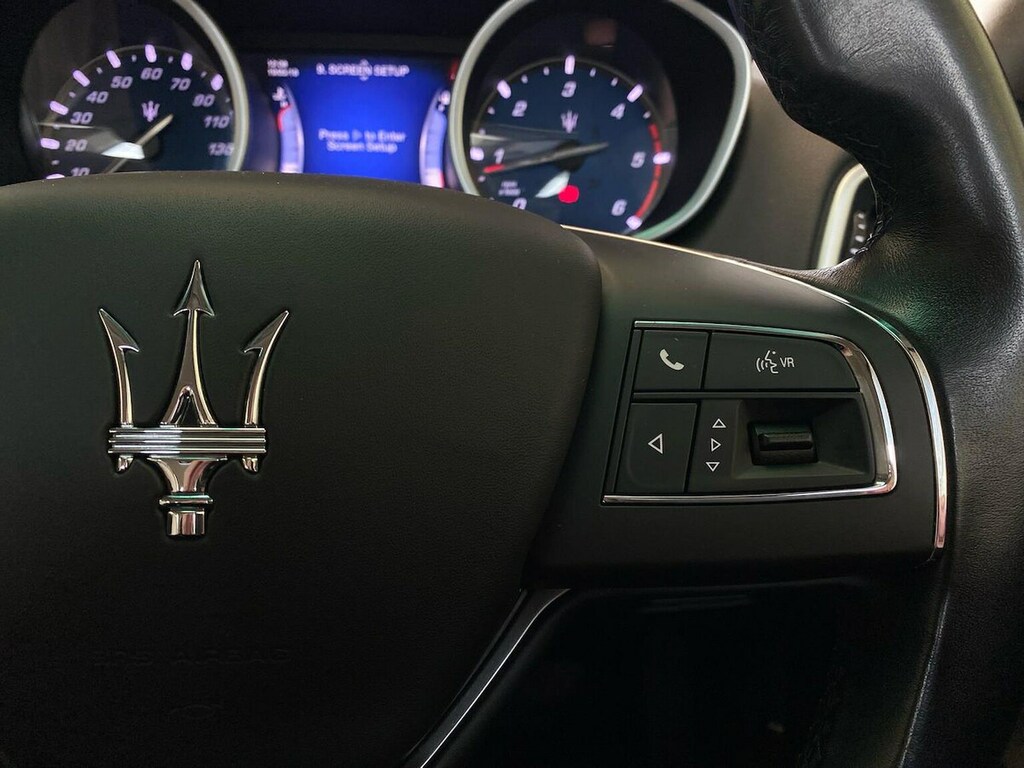 Maserati Ghibli Saloon White #25